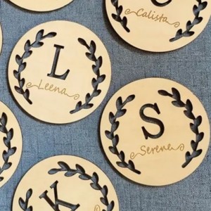 Laser gesneden gesneden houten multiplexcirkel decoratief stuk